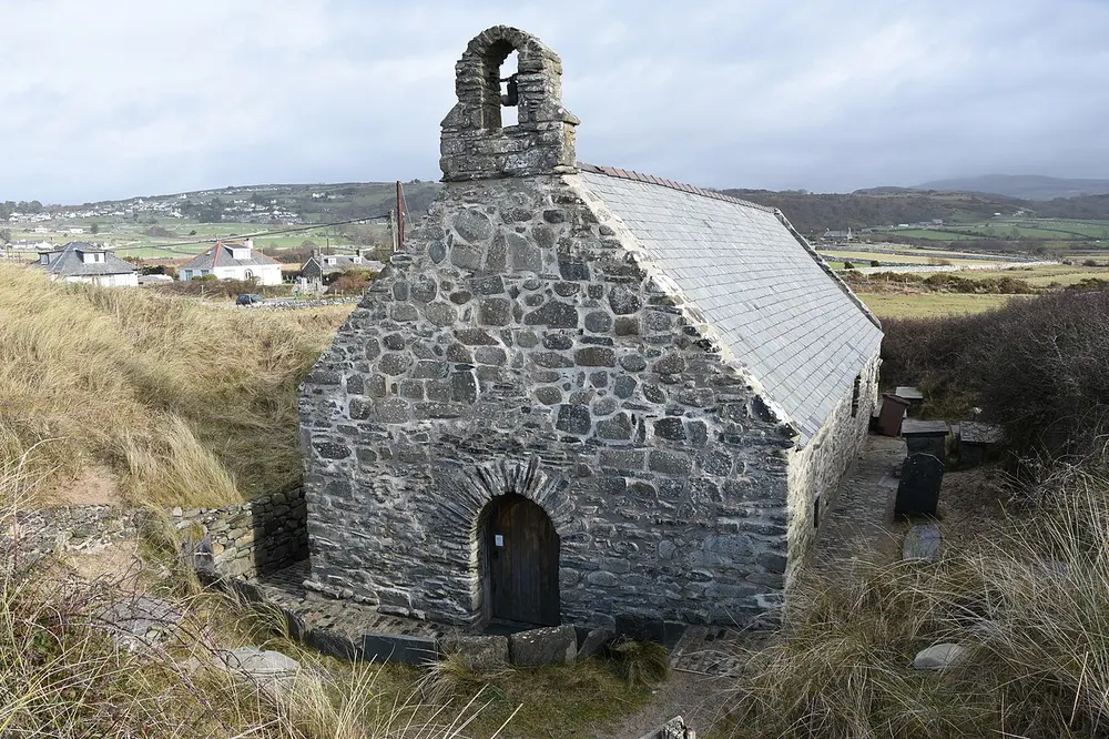 St Tanwg's Church, Llandanwg, the local landmark of LL46